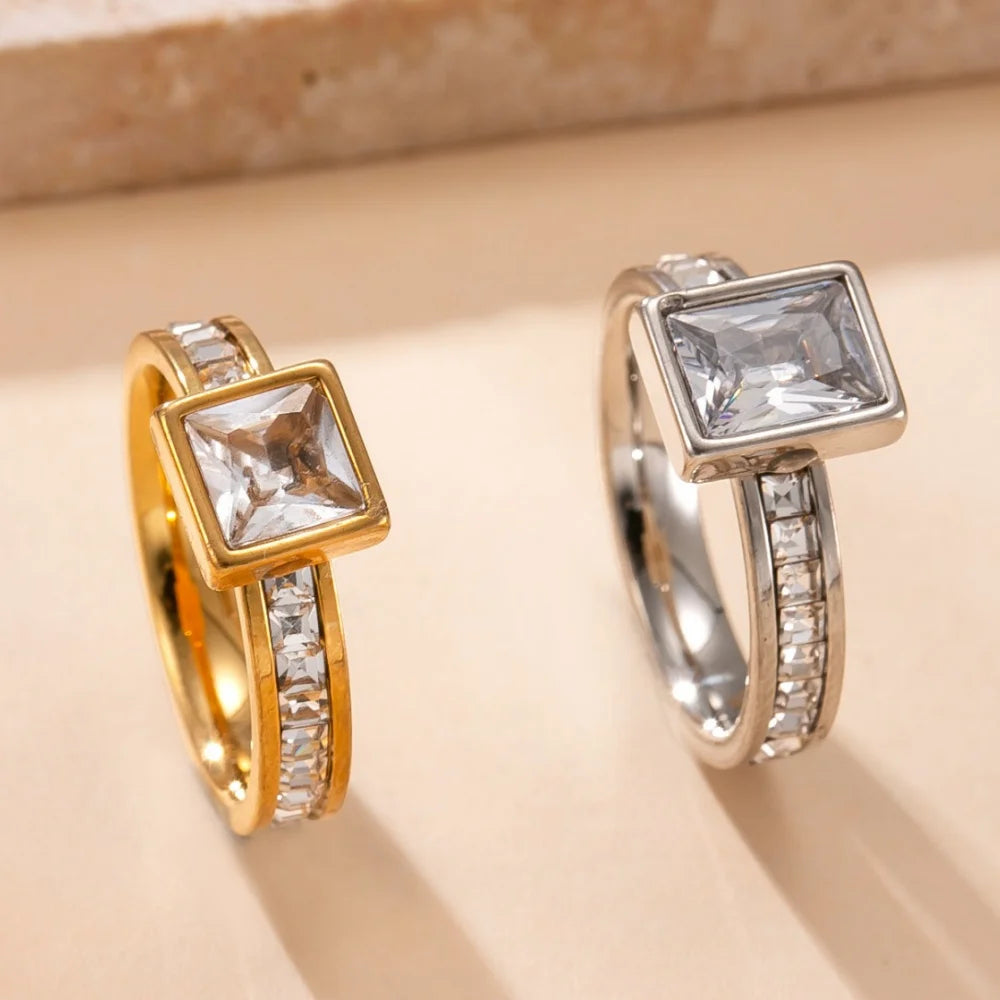 Luxury Zircon Ring for Women – 316L Stainless Steel Fashion Finger Jewelry