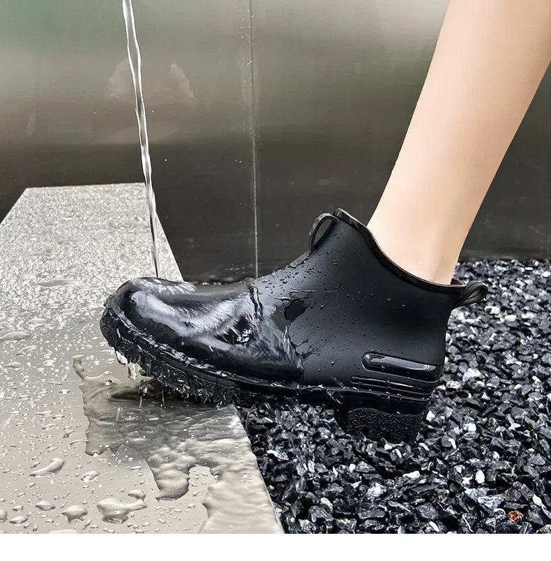 Stylish Thick-Soled Women’s Rain Boots – Non-Slip Design