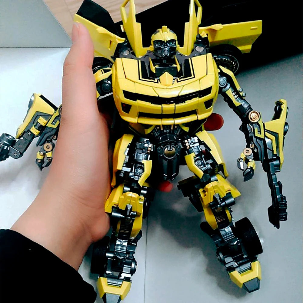 Robot Hornet Warrior M03 – Transforming Bumblebee Action Figure Model
