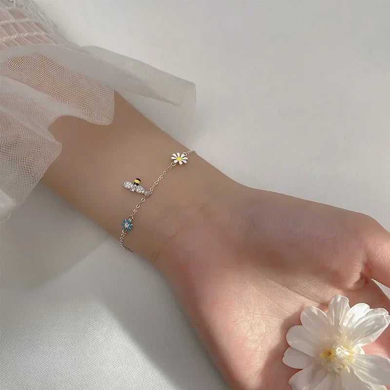 925 Sterling Silver Daisy & Bee Charm Bracelet – Tassel Zircon Sparkle