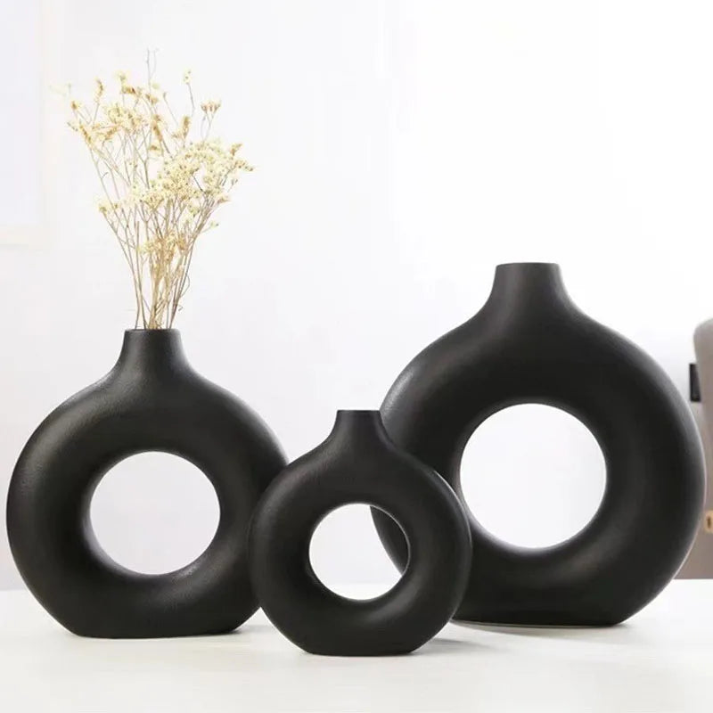 Minimalist Donut Vase – Hollow Circle Bud Vase