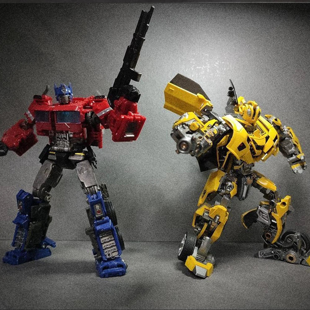 Robot Hornet Warrior M03 – Transforming Bumblebee Action Figure Model